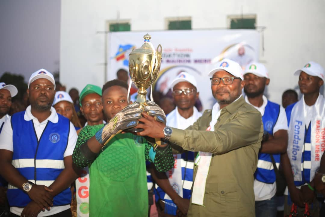 Le Tournoi de l'unité : Tonton maison mère valorise le football des jeunes à Kalemie